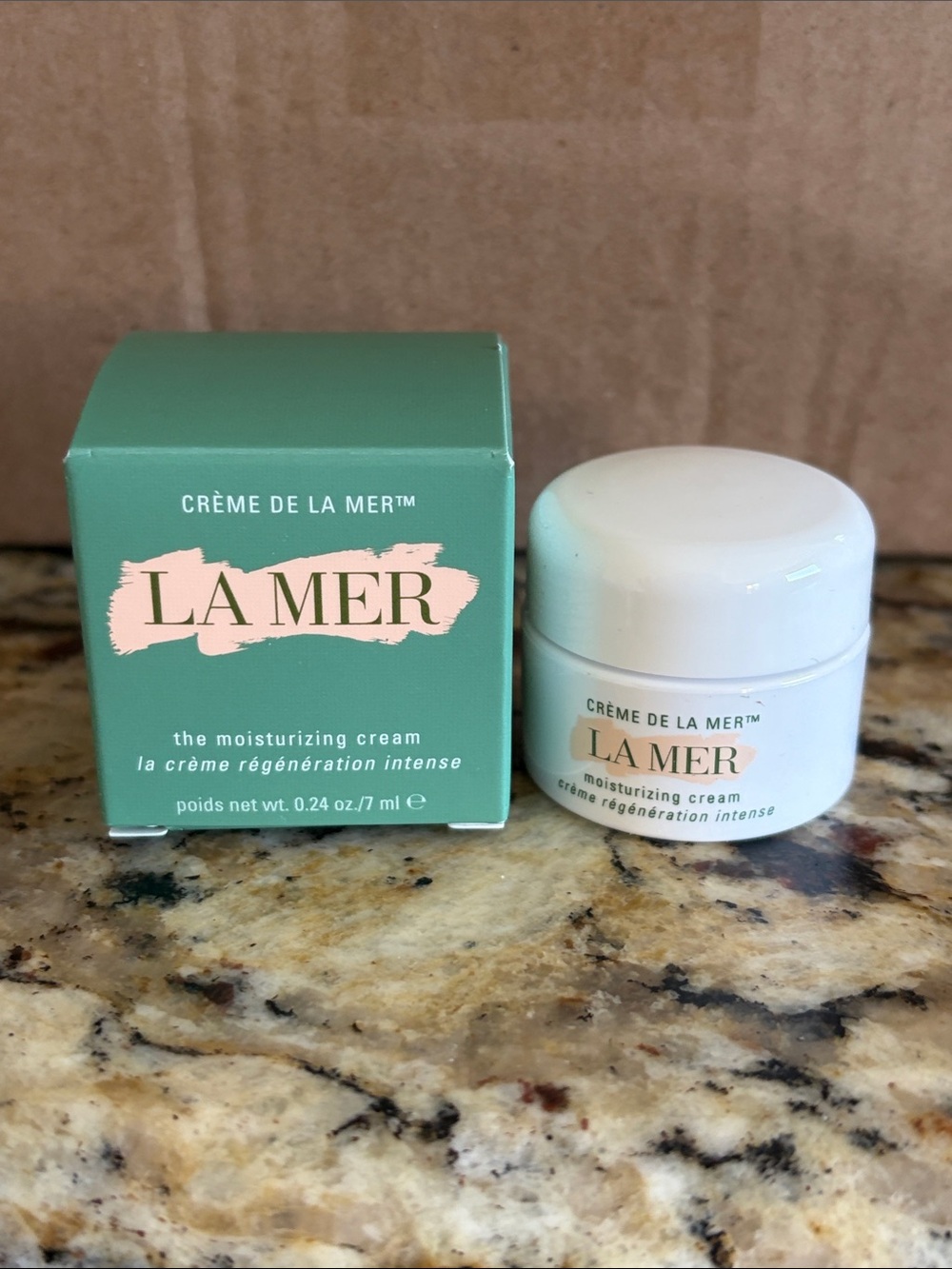 🖤💜La Mer The moisturizing Cream